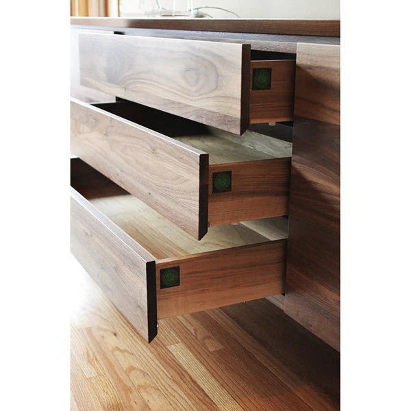 products.gallery.thumbnail_alt