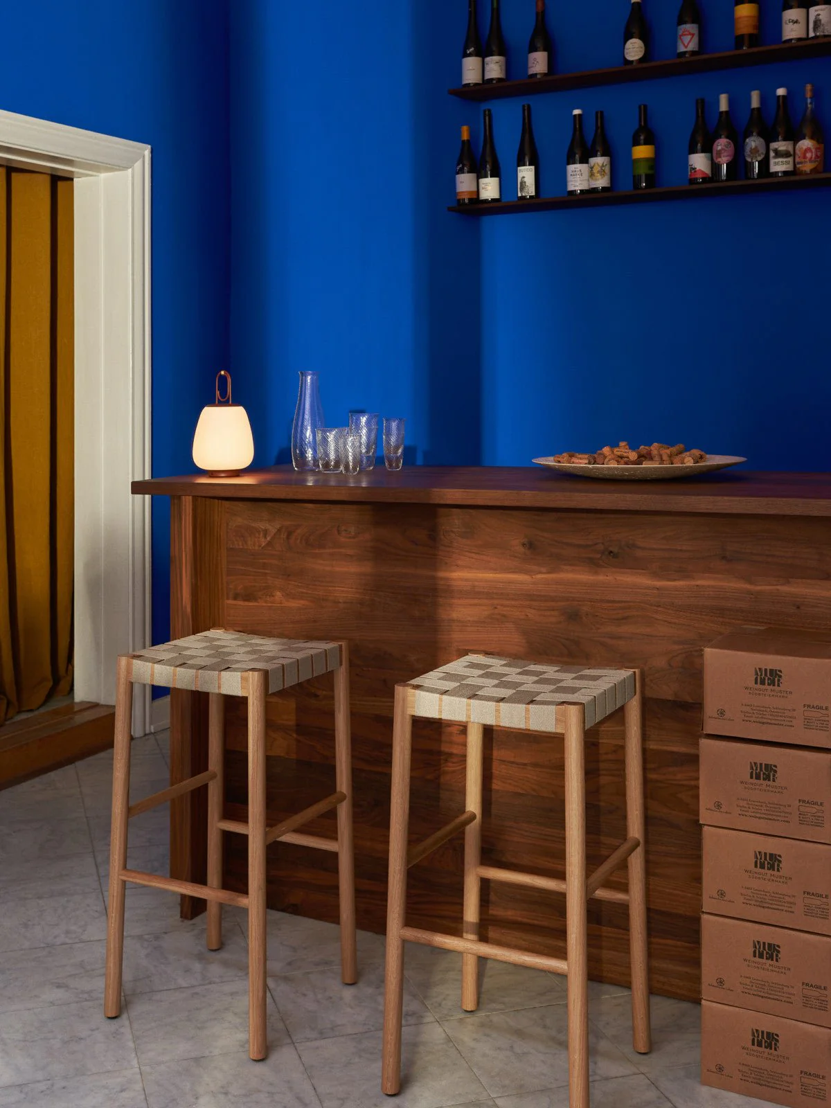 products.gallery.thumbnail_alt