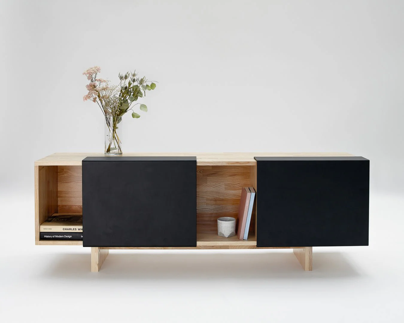 products.gallery.thumbnail_alt