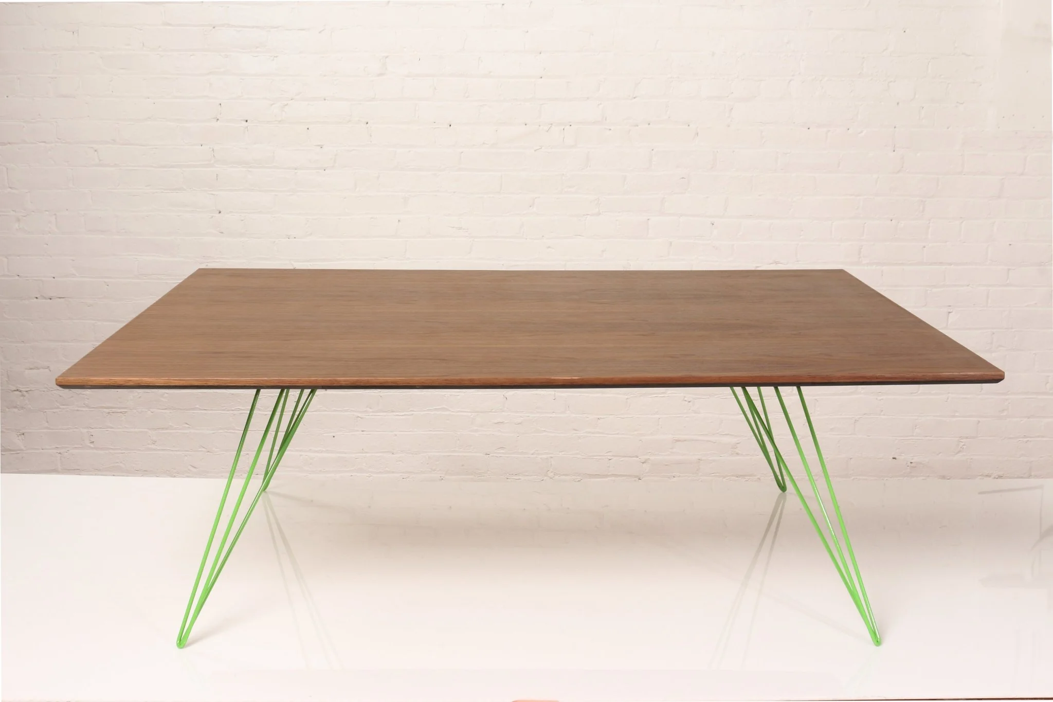 products.gallery.thumbnail_alt