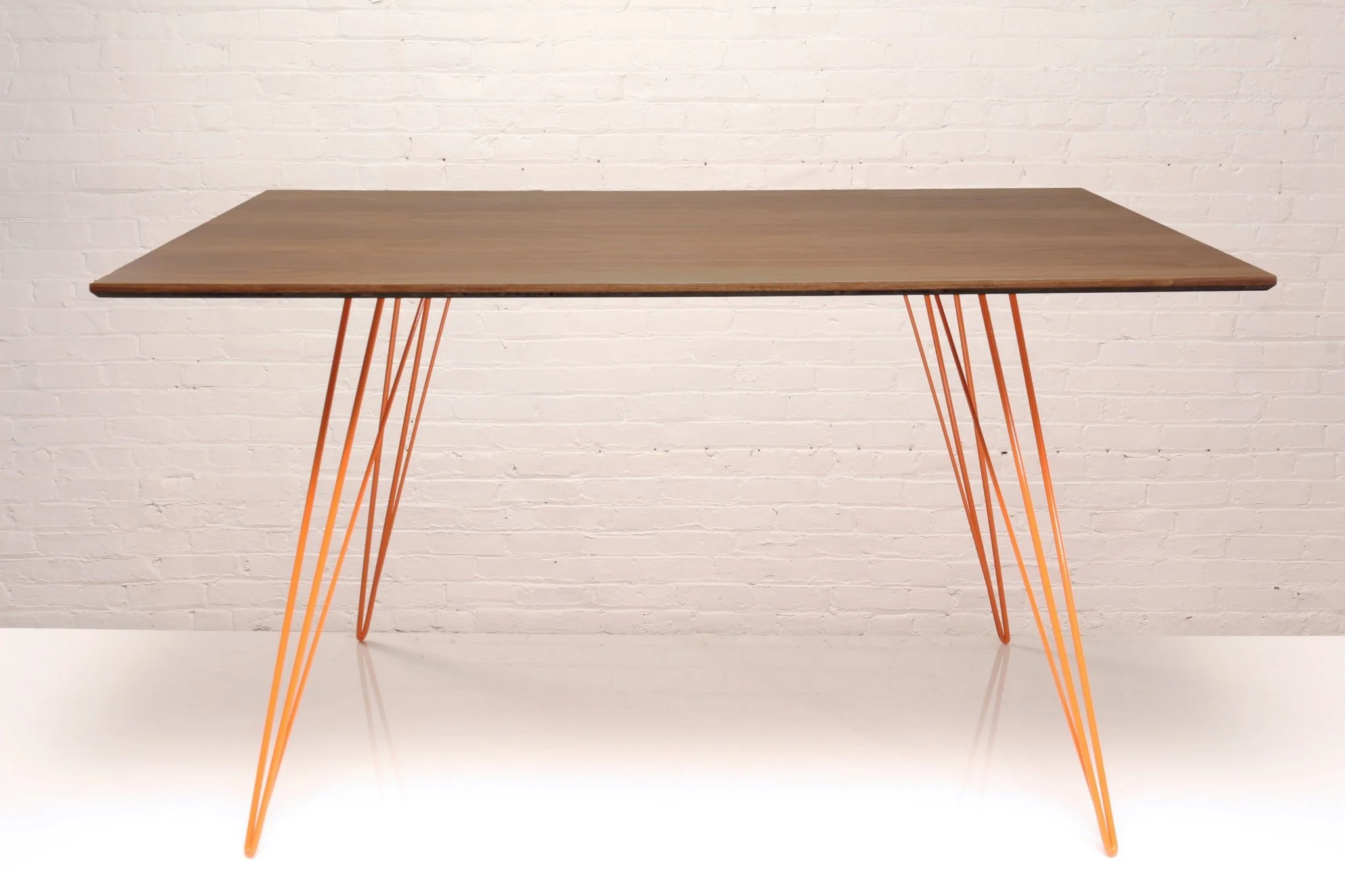 products.gallery.thumbnail_alt