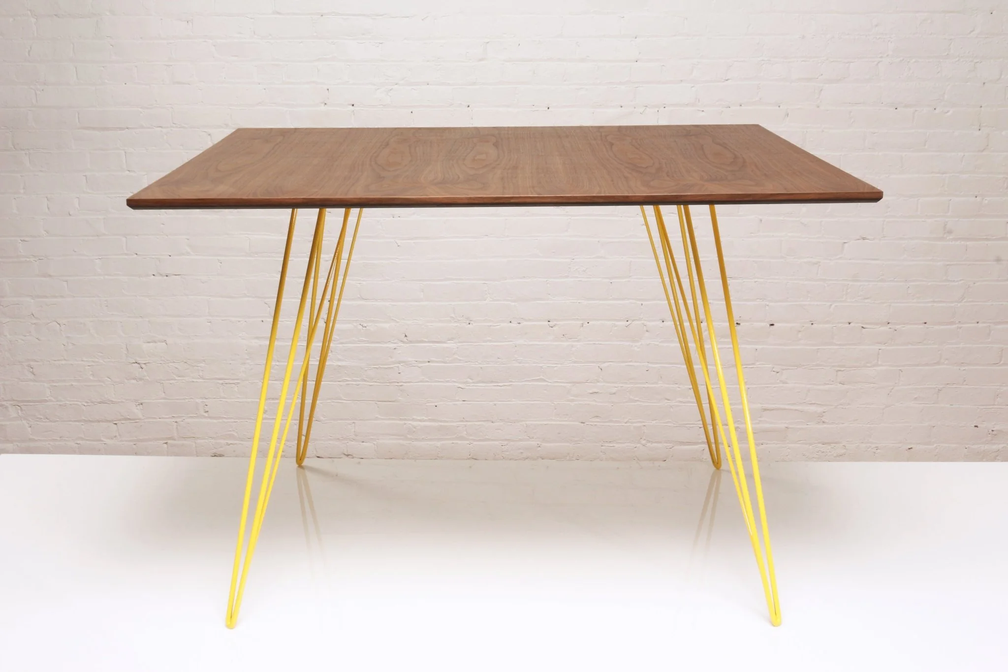 products.gallery.thumbnail_alt